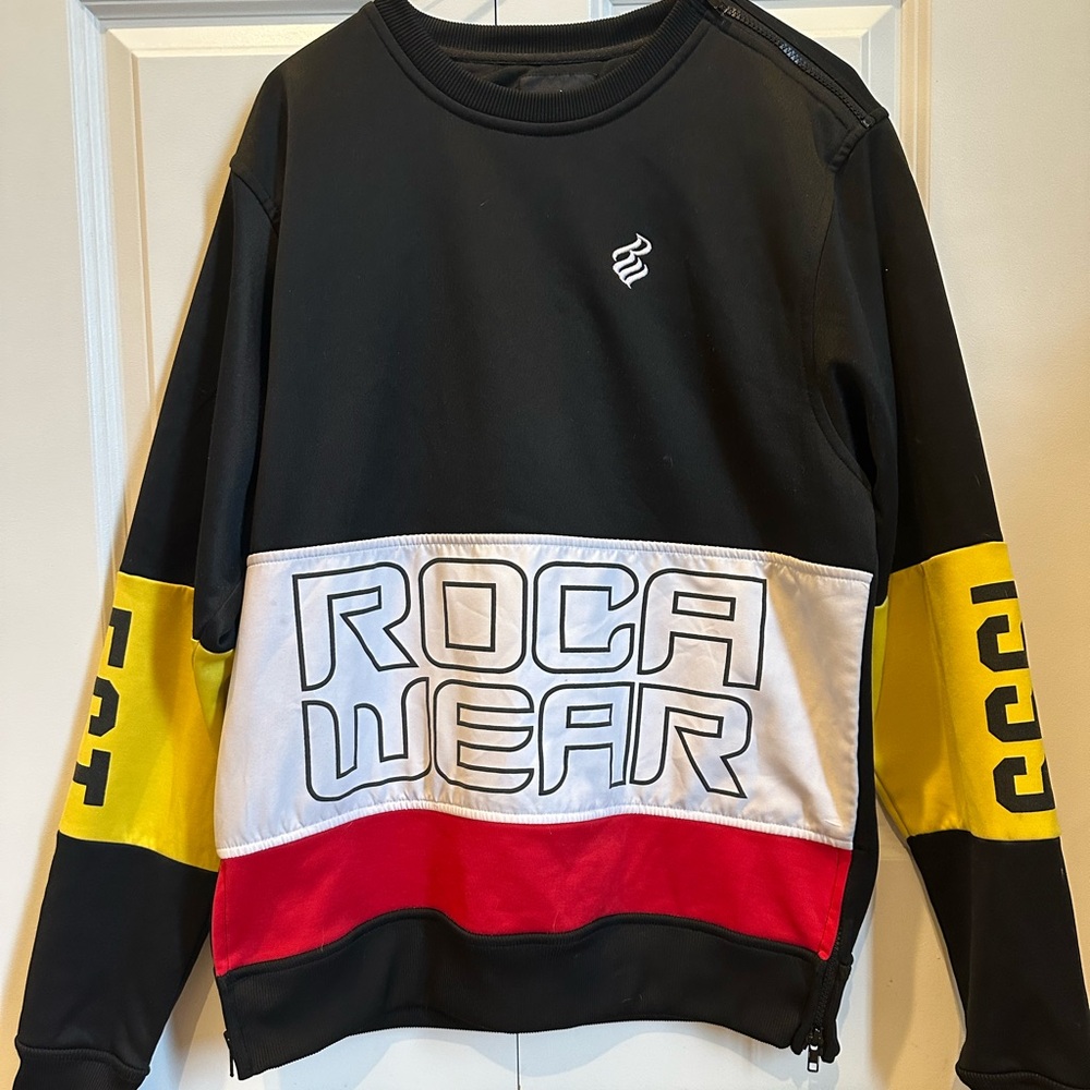 Rocawear Men's Black and Yellow Crewneck Sweater with shoulder zip size Medium.